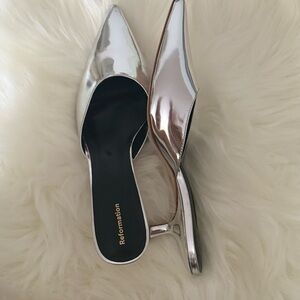Reformation Wilda Kitten Heel Mule - Mirror Metallic